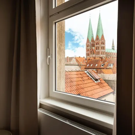 Limehome Holstentor 3* Lübeck