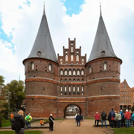 Lägenhetshotell Limehome Holstentor 3*