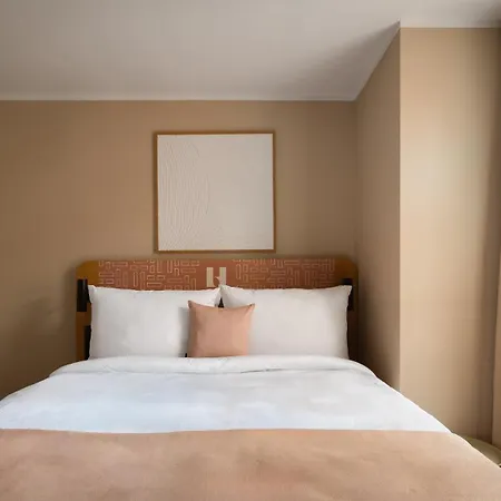 Limehome Holstentor 3* Lübeck
